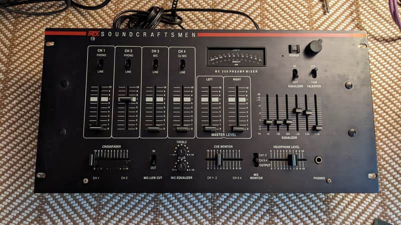 Soundcraftsmen MX 250 Preamp Mixer - Black image 1