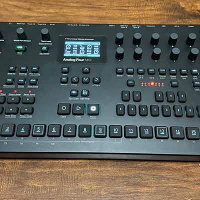 Elektron Analog Four MKII 4-Voice Tabletop Analog Synthesizer - Black