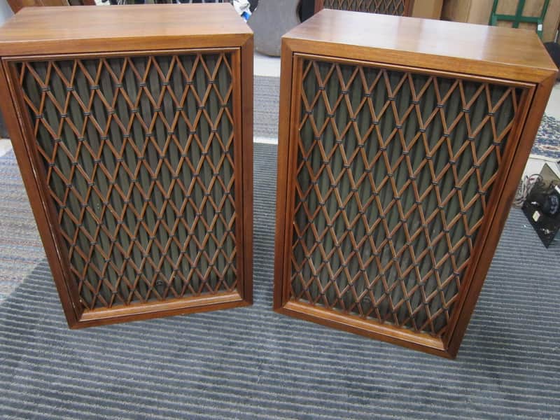 Pr Pioneer CS-63DX Vintage Speakers 4 Way, 6 Drivers, 15" Woofer, Horn Tweeter, Walnut Veneer, Ex So image 1