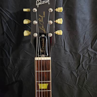 2006 Gibson Les Paul Classic- Bullion Gold image 3