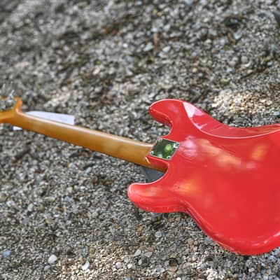 Fender Limited Edition Vintera II Road Worn '60s Precision Bass - Fiesta Red image 9