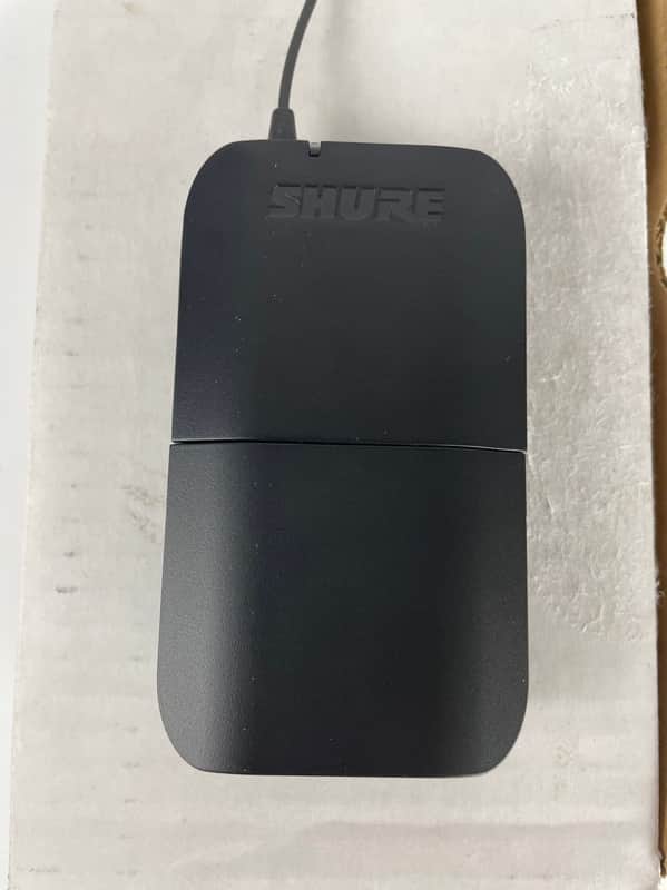 Shure BLX1 Bodypack Wireless Microphone Transmitter, J11 Band image 1
