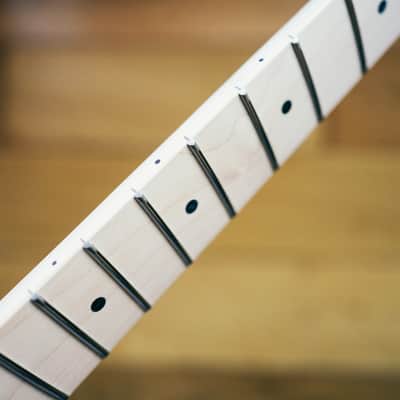 Telecaster Neck – Maple | Unfinished | 21 Frets | Bone Nut image 10