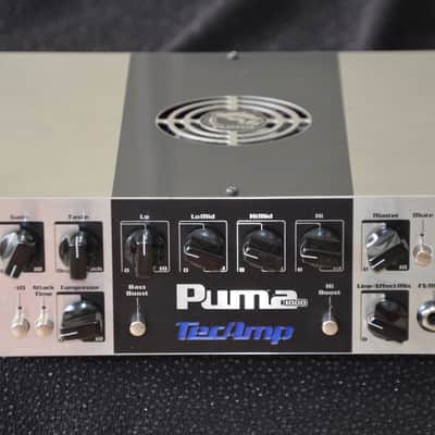 TecAmp Puma 1000 * up to 1000 watts Bass amp * High quality made in Germany * very compact and light weight only 2.8kg * FX- loop image 3