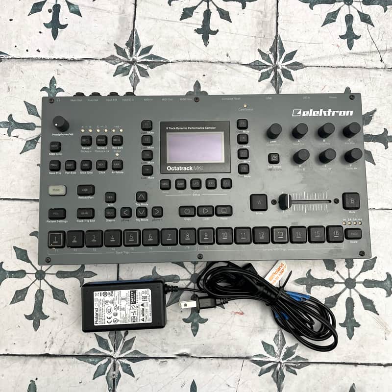 Elektron Octatrack MkII Dynamic 8-Track Performance Sampler