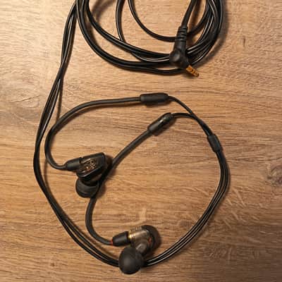 Audio-Technica ATH-E50 E-Series Professional In-Ear Monitor Headphones 2010s - Black image 3