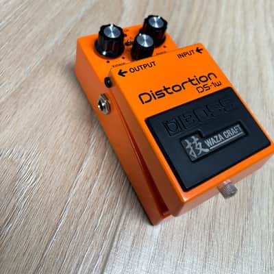 Boss DS-1W Distortion Waza Craft Orange image 3