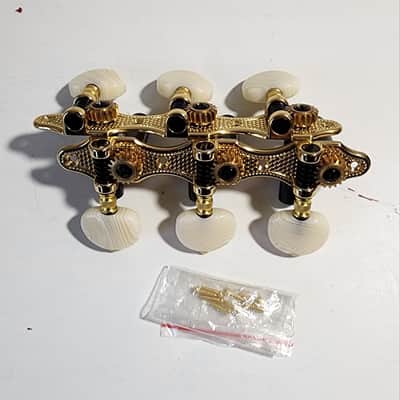 Tuning Machines for Classical Guitar 35mm Peg Spacing (Gold) image 2