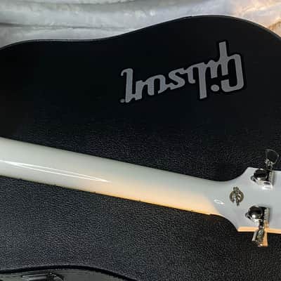 NEW! Gibson Acoustic Custom Shop Dove Acoustic-Electric Guitar - Alpine White - Authorized Dealer 5.2lbs - G06616 image 12