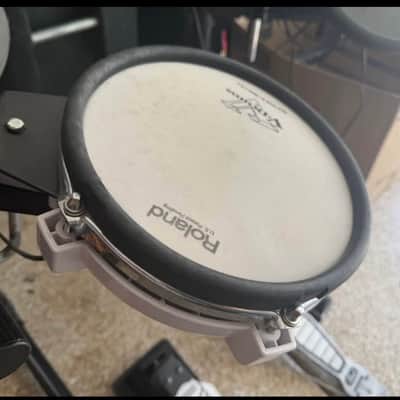 Roland TD-6 Drum kit, mesh snare, xtra toms image 3