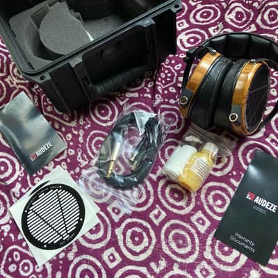 Audeze LCD-2 Headphones 2012 - Bamboo image 2