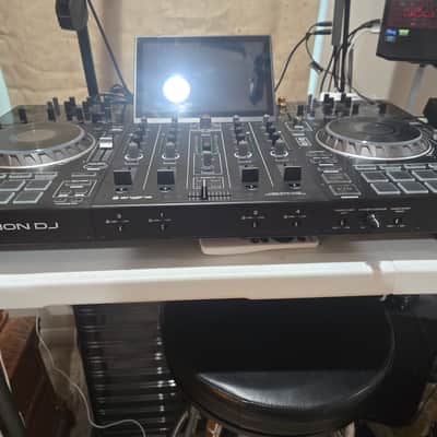 Denon Prime 4 Standalone DJ System 2019 plus Denon LC6000 Controller and cases image 8