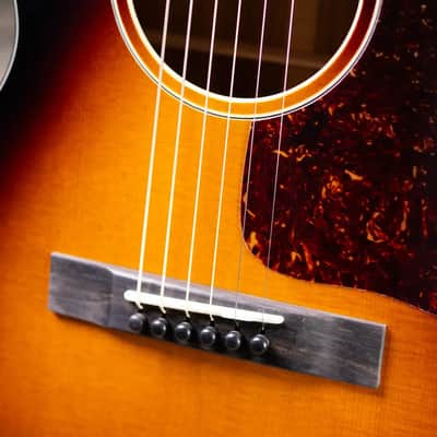 Eastman E1OOSS-SB Acoustic Guitar - Sunburst with Gig Bag image 12