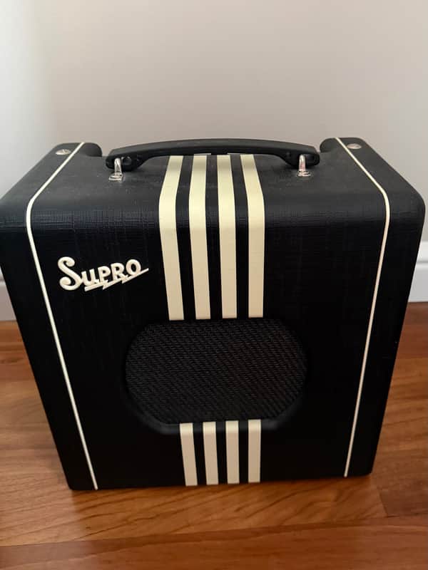 Supro 1818 Delta King 8 1-Watt 1x8" Guitar Combo Black image 1