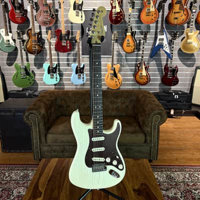 Fender American Standard FSR Rustic Ash Stratocaster 2013 - Olympic White image 11