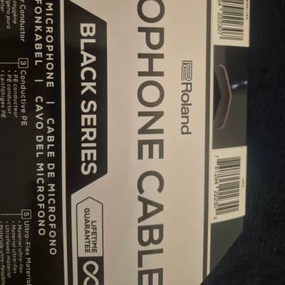 Roland Microphone Cable XLR 20 ft Black Series 2026 - Black image 3