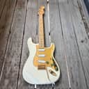 Fender Jimmie Vaughan Upgraded Lace Sensor Gold Electric Guitar Gold Hardware Signature Stratocaster 1996 - Present - Olympic White