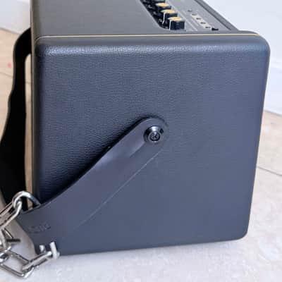 Positive Grid Spark 40 40-Watt 2x4" Modeling Guitar Combo 2020 - Present - Black image 5