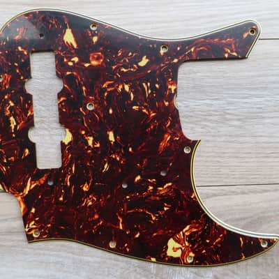 62 Fender Jazz  Celluloid / Nitrate  Beautiful Vintage relic '60-'71 Tortoise USA Vintage AVRI image 2