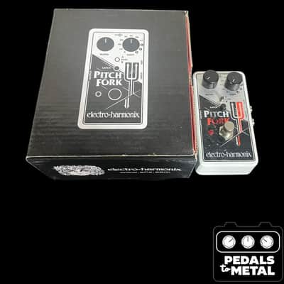 Electro-Harmonix Pitch Fork Polyphonic Pitch Shifter / Harmony Pedal 2014 - Present - Black / White / Red - X17702