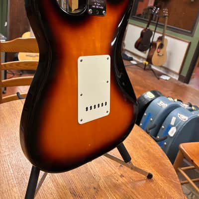 1994 Fender 40th Anniversary American Standard Stratocaster with Maple Fretboard Brown Sunburst image 13