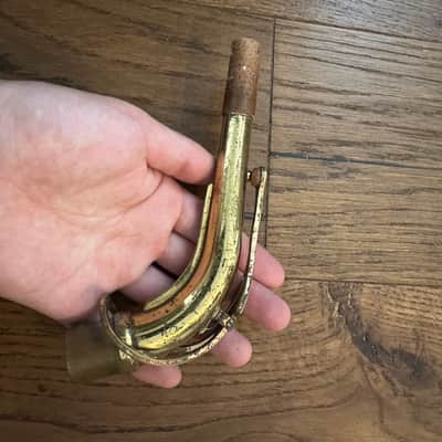 Yamaha YAS-52 Alto Saxophone image 8