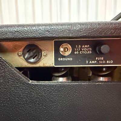 Fender Pro Reverb 2-Channel 40-Watt 2x12" Guitar Combo 1965 - 1967 - Black Panel image 13