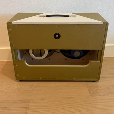 Divided by 13 2x12 cabinet 2024 - Gold tolex image 4