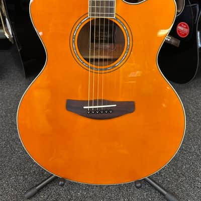 Yamaha Medium Jumbo Cutaway Acoustic Electric Guitar CPX600 Vintage Tint Finish image 2
