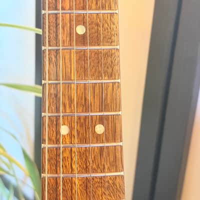 Squier Paranormal Custom Nashville Stratocaster with Laurel Fretboard 2023 - Present - Aztec Gold image 14