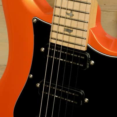 PRS SE NF3 image 8