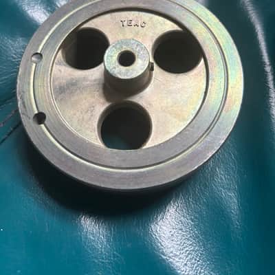 TEAC A-3340S 1/4" 4-Track Reel to Reel Tape Recorder 1970s - Silver image 3