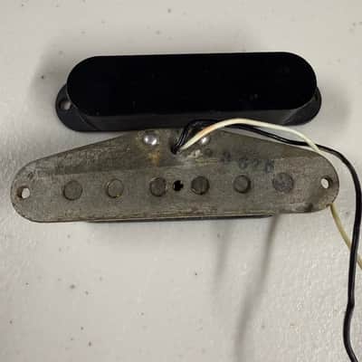 Fender Musicmaster Pickup with Cover 6.23k (P-323) image 2