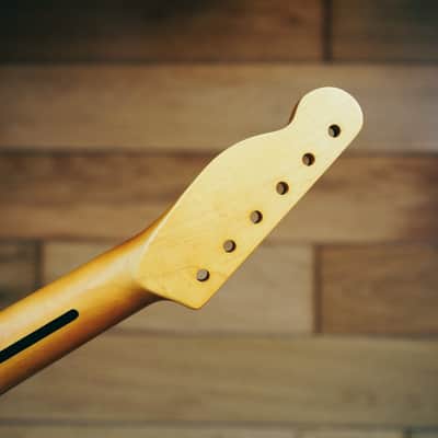 Telecaster Neck – Vintage Maple | 21 Frets | Nitro Satin Finish | Bone Nut image 3