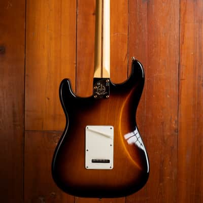 Fender 60th Anniversary Commemorative Stratocaster 2014 mint! image 4