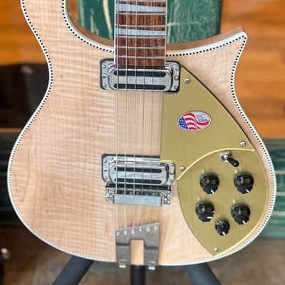 2025 Rickenbacker 660 Electric Guitar Maple Glo With Logo Hard Case image 6