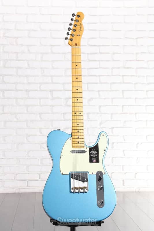 Fender American Professional Classic Telecaster Electric Guitar - Faded Lake Placid Blue (TeleAPCMLPBd1)