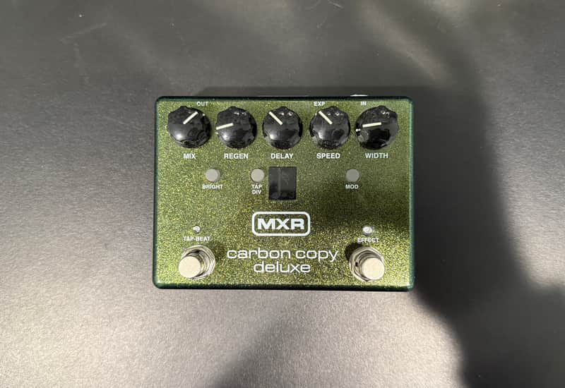 MXR M292 Carbon Copy Deluxe Analog Delay 2017 - Present - Green