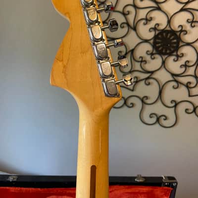 1976 Fender Stratocaster with 3-Bolt Neck, Maple Fretboard - Sunburst image 9