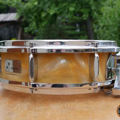 Sonor Teardrop D422 D421 Snare 14" x 4,5" 6-ply Gold Satin Flame Vintage Mid 60s image 2