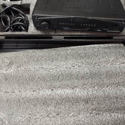 Samson Stage55 True Diversity Wireless Microphone System image 3