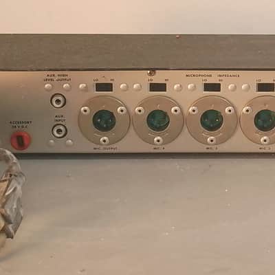 Shure Microphone Mixer 4 Channel Vintage Rack Mount Pro Audio XLR Mic Preamp image 3