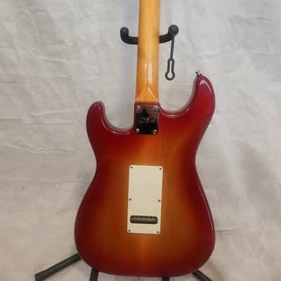 G&L Legacy Special USA Cherry Burst (with hard case) image 5