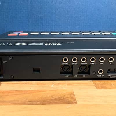 Yamaha RX11 Digital Rhythm Programmer - Black image 5