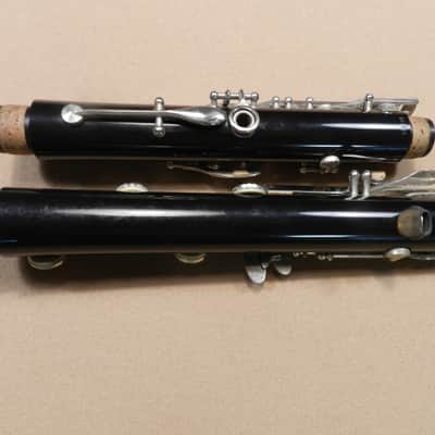 Vito Reso-Tone 3 Student Clarinet image 3