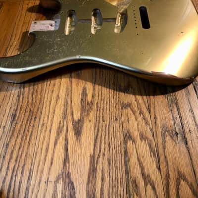 Fender Custom Shop '57 Reissue Stratocaster Body - HLE Gold image 5