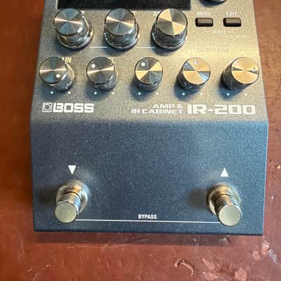 Boss IR-200 Amp and IR Cabinet 2021 - Present - Silver image 1