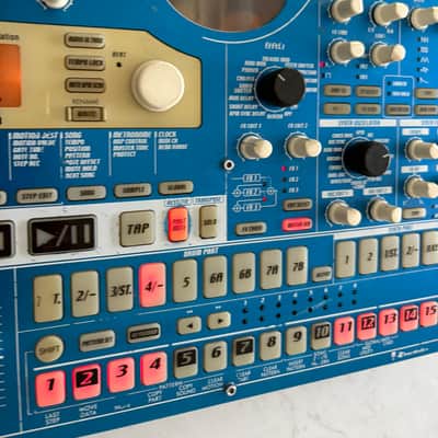 Korg Electribe-MX EMX-1 Music Production Station 2000s - Blue image 4