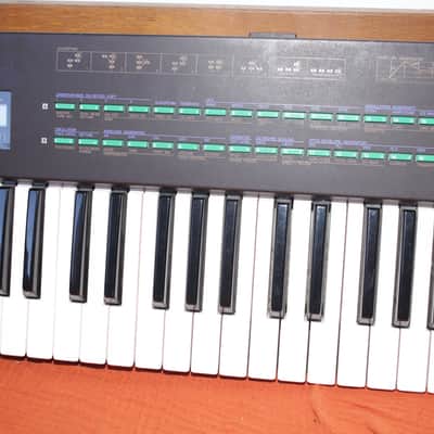 Yamaha DX21 Programmable Algorithm Synthesizer 1985 - Black image 2