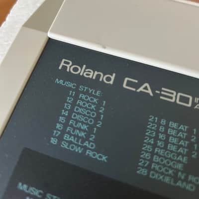 Roland Ca-30 intelligent arranger 1994 - White image 3